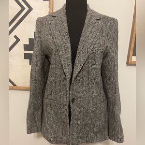 Nice Women’s Ashley Brooke 100% Pure Wool Blazer!!